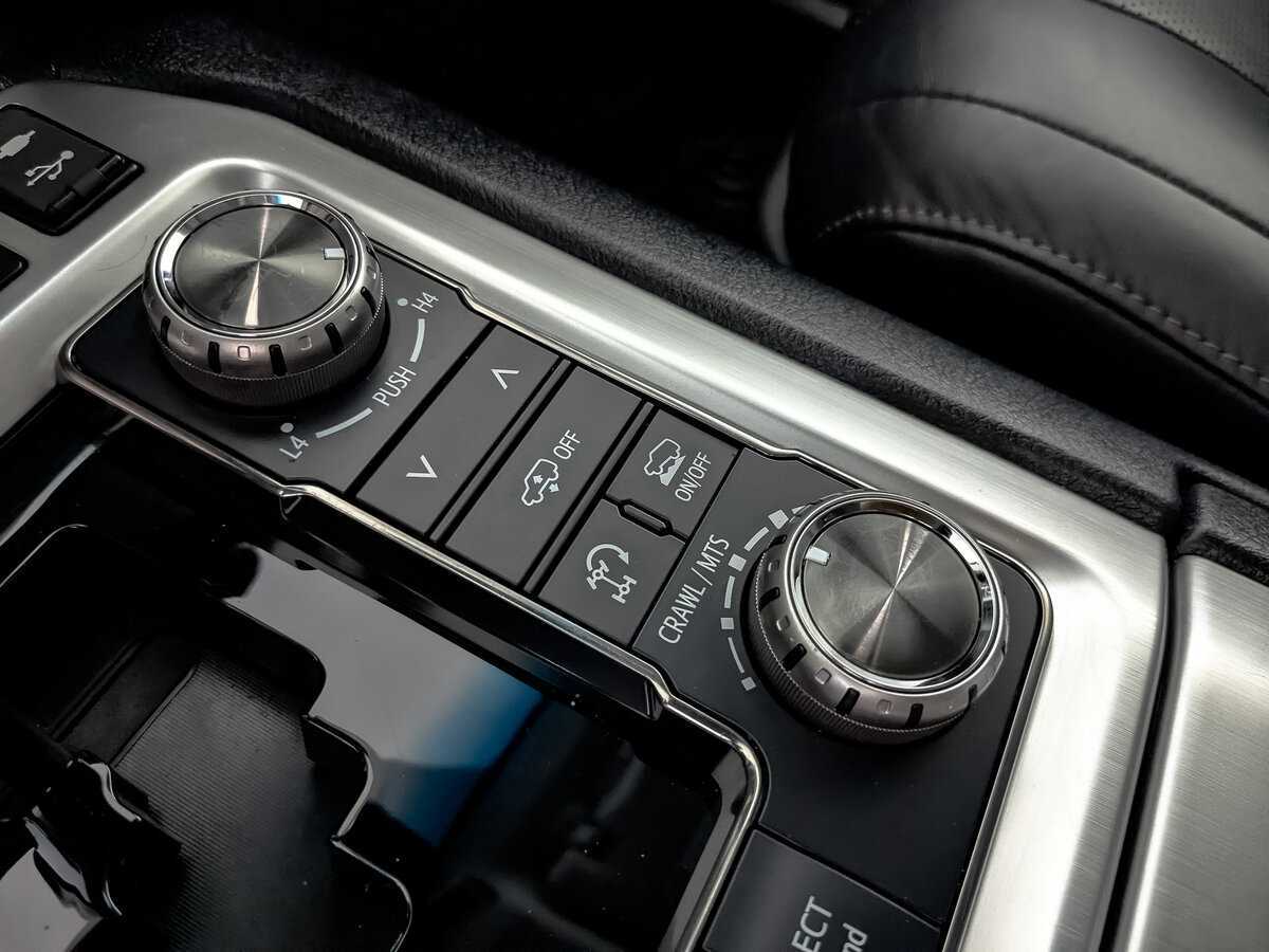 Toyota Land Cruiser, 2019 Фото №27