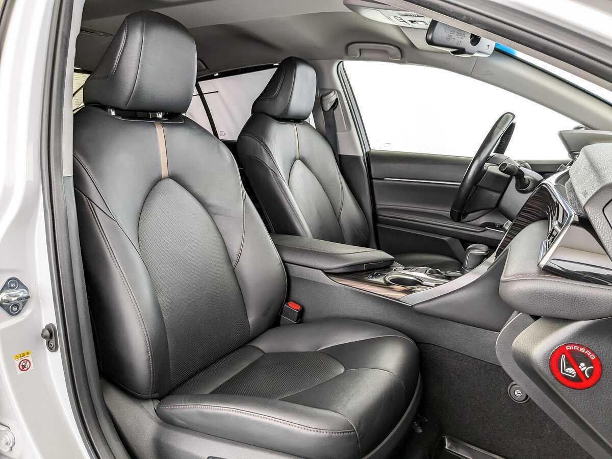 Toyota Camry, 2019 Фото №24