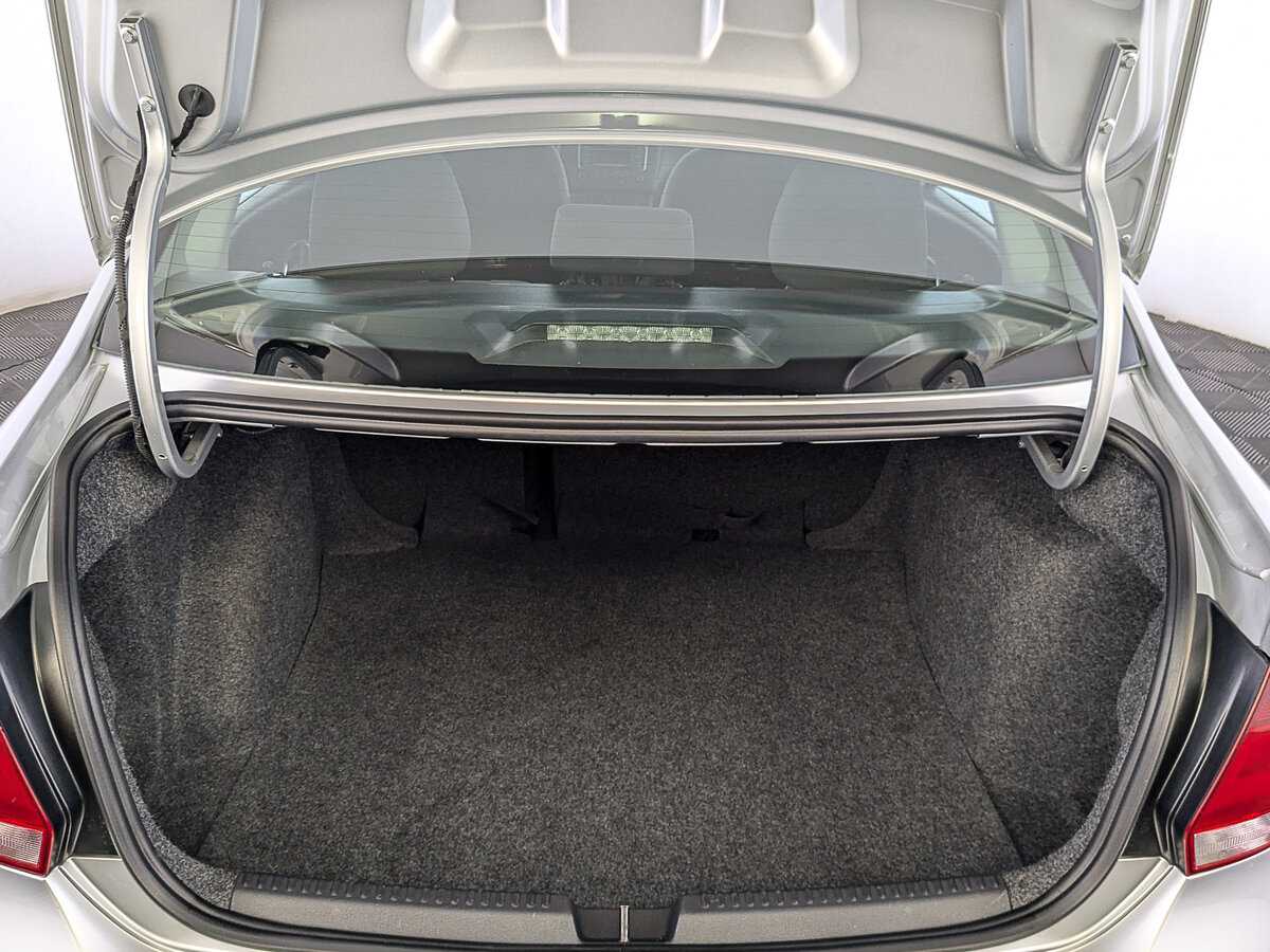 Volkswagen Polo, 2015 Фото №10