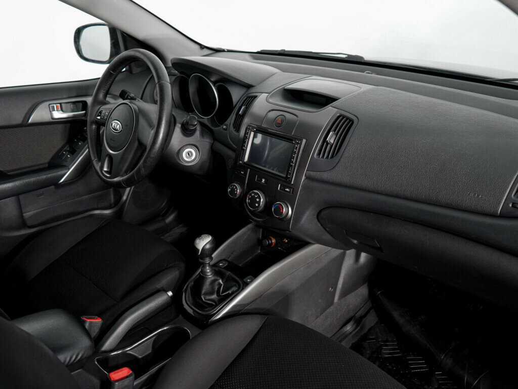 Kia Cerato 6-speed, 2010 Фото №10