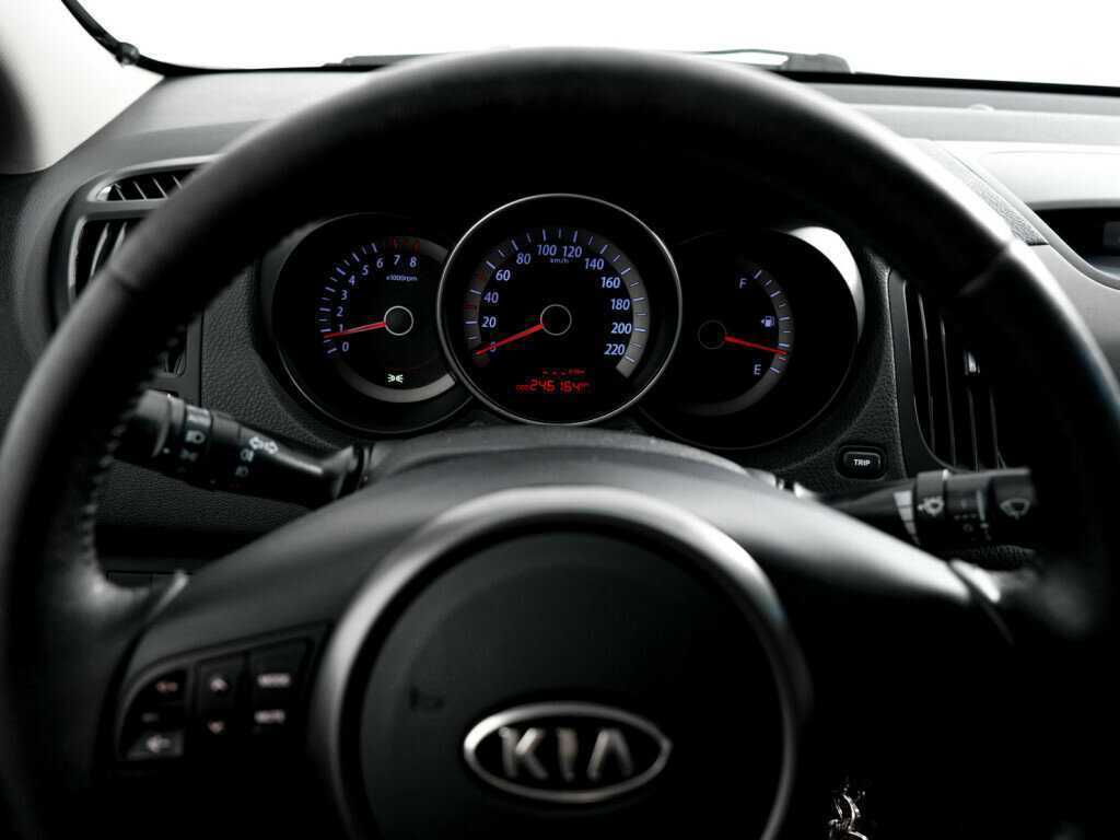 Kia Cerato 6-speed, 2010 Фото №17