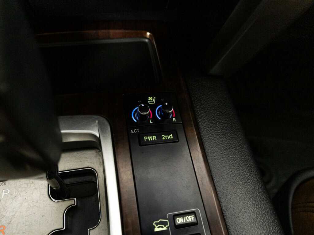 Toyota Land Cruiser, 2014 Фото №20