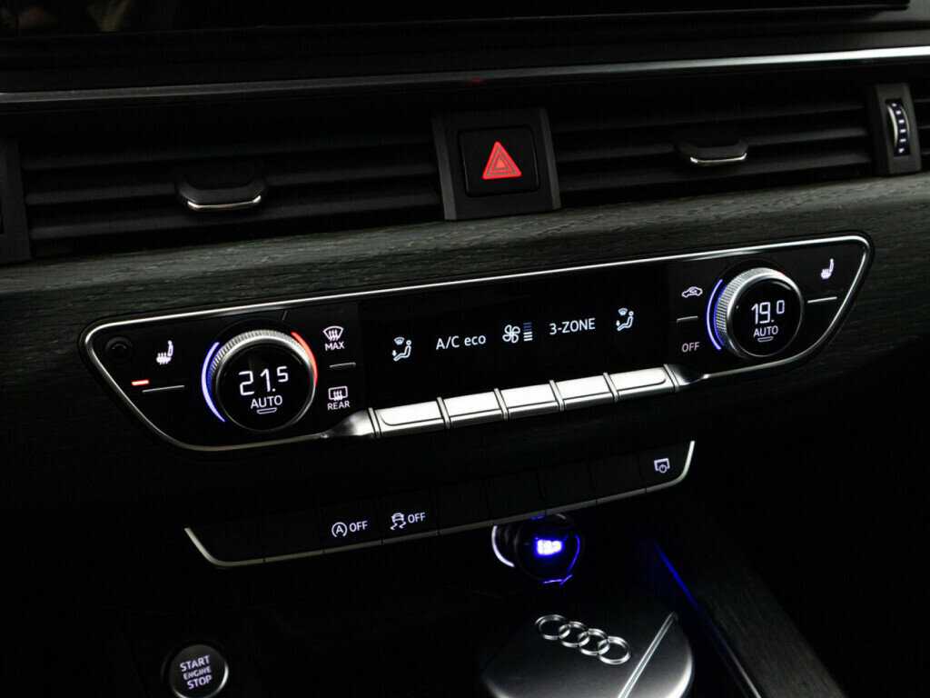 Audi A4, 2016 Фото №18