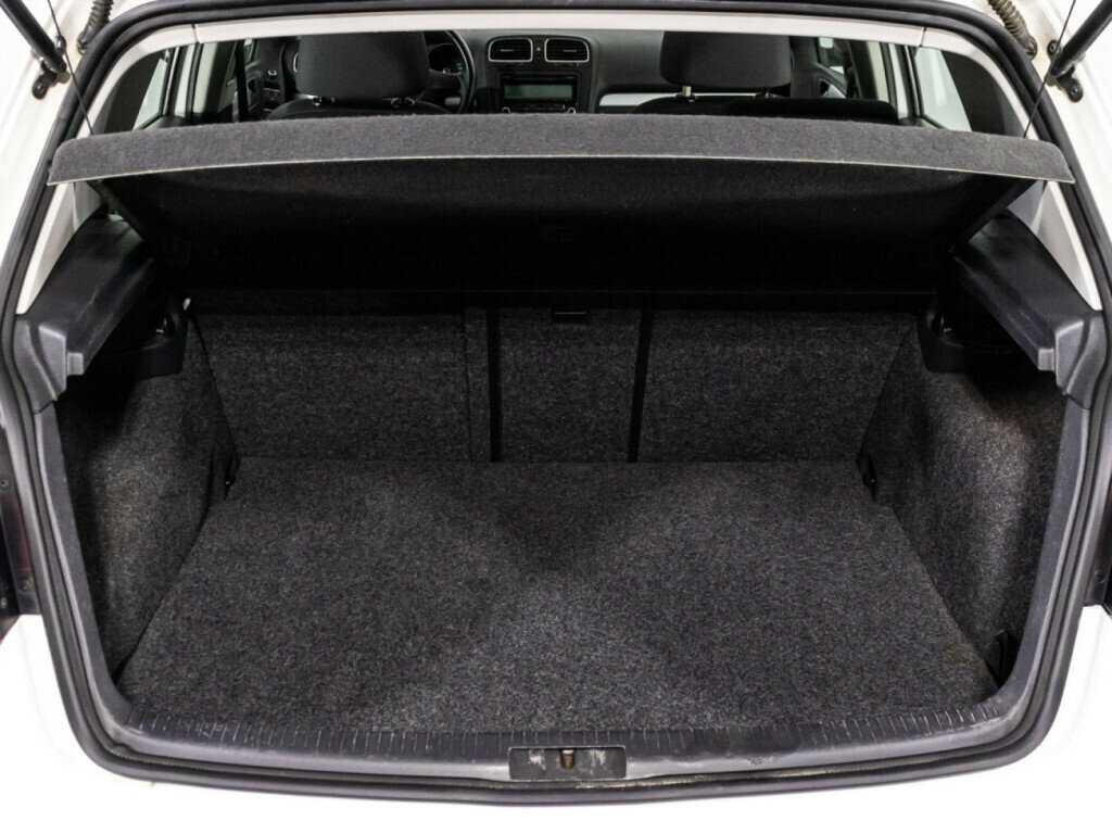 Volkswagen Golf, 2011 Фото №15