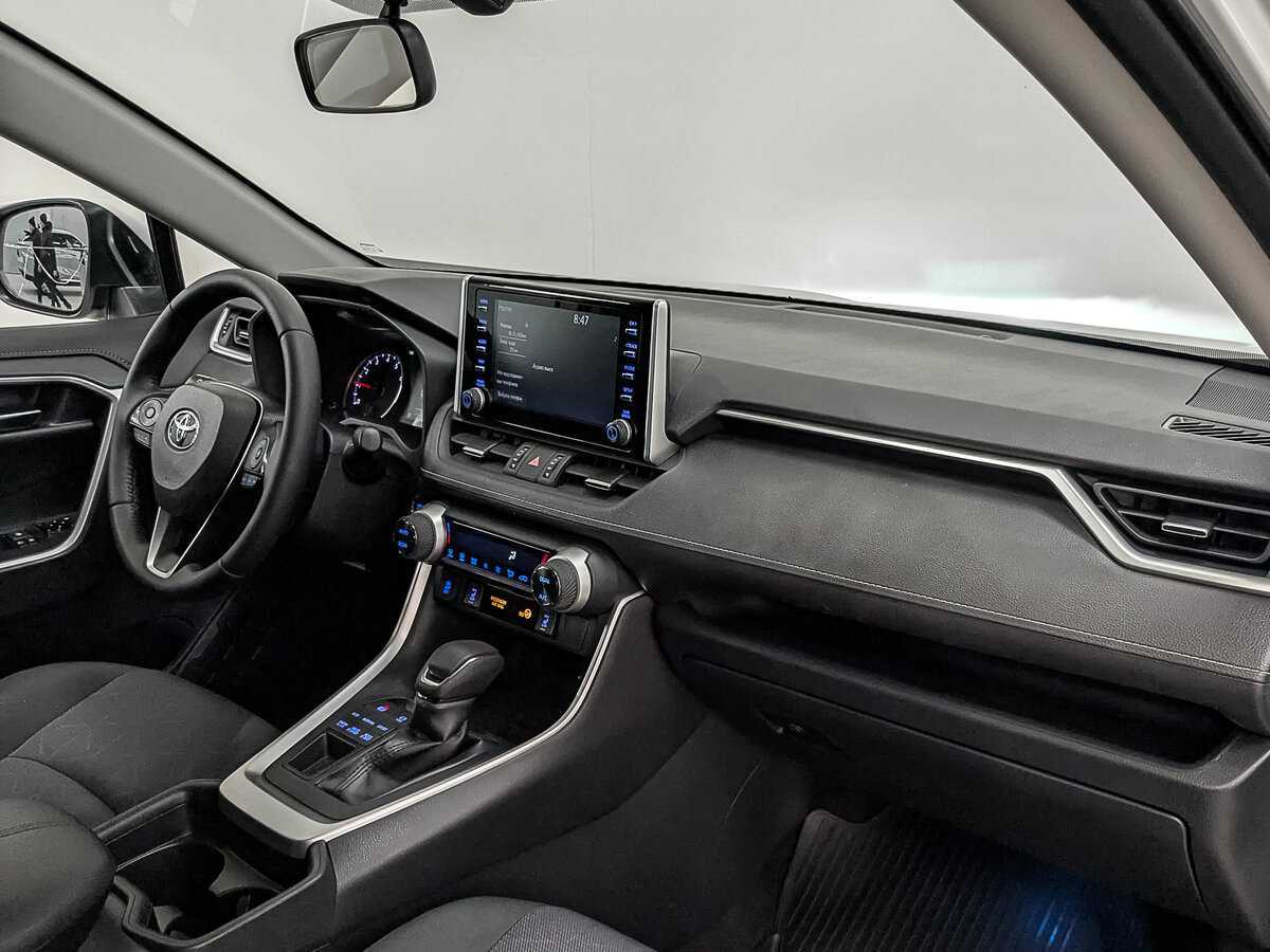 Toyota RAV4, 2020 Фото №13