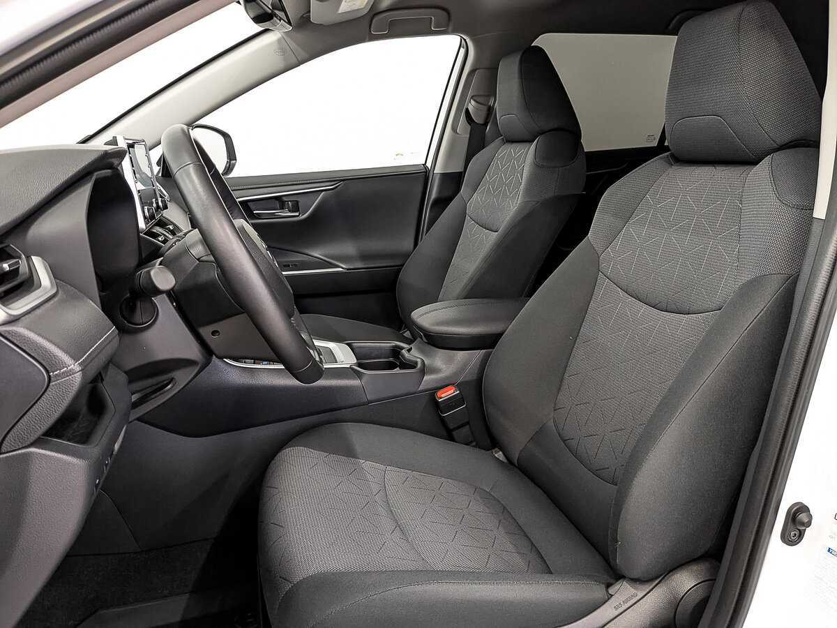 Toyota RAV4, 2022 Фото №20