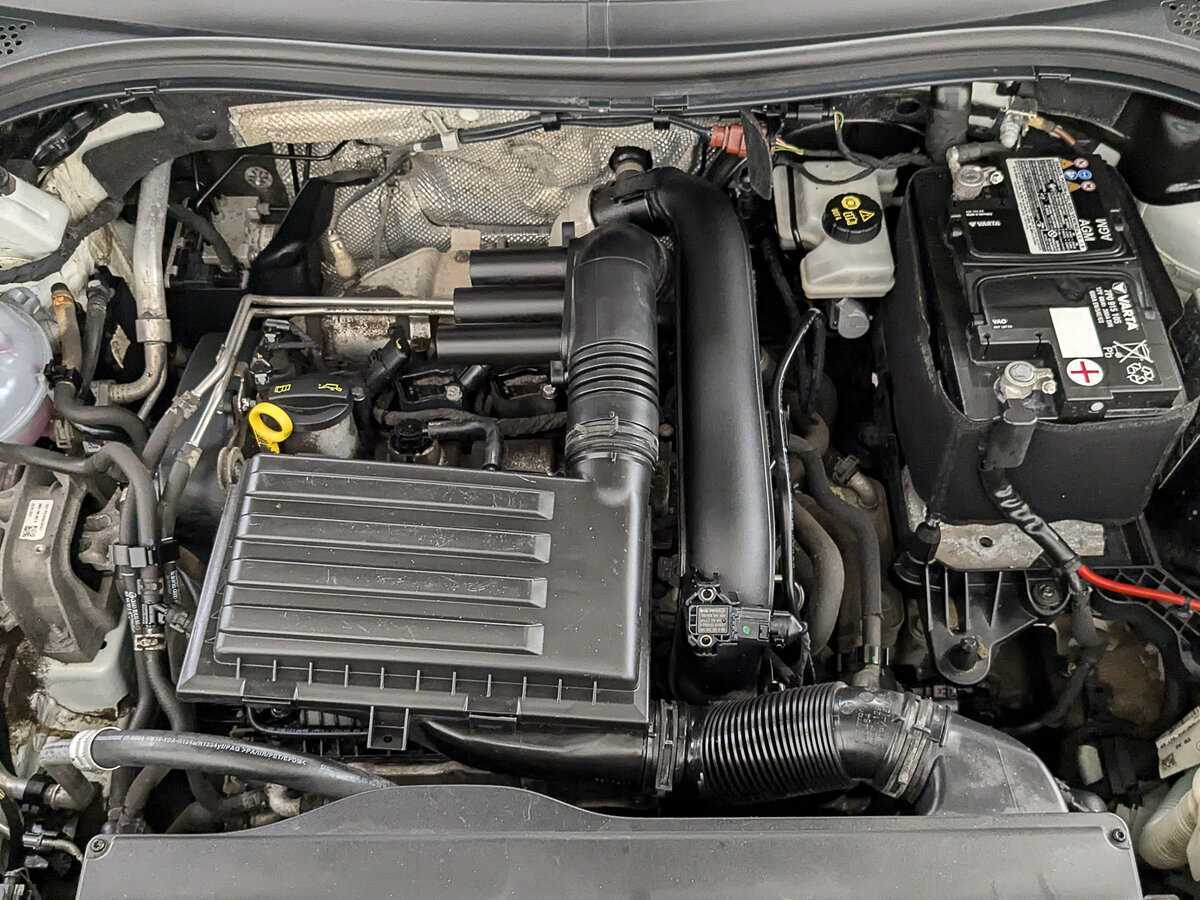 Volkswagen Tiguan, 2021 Фото №9