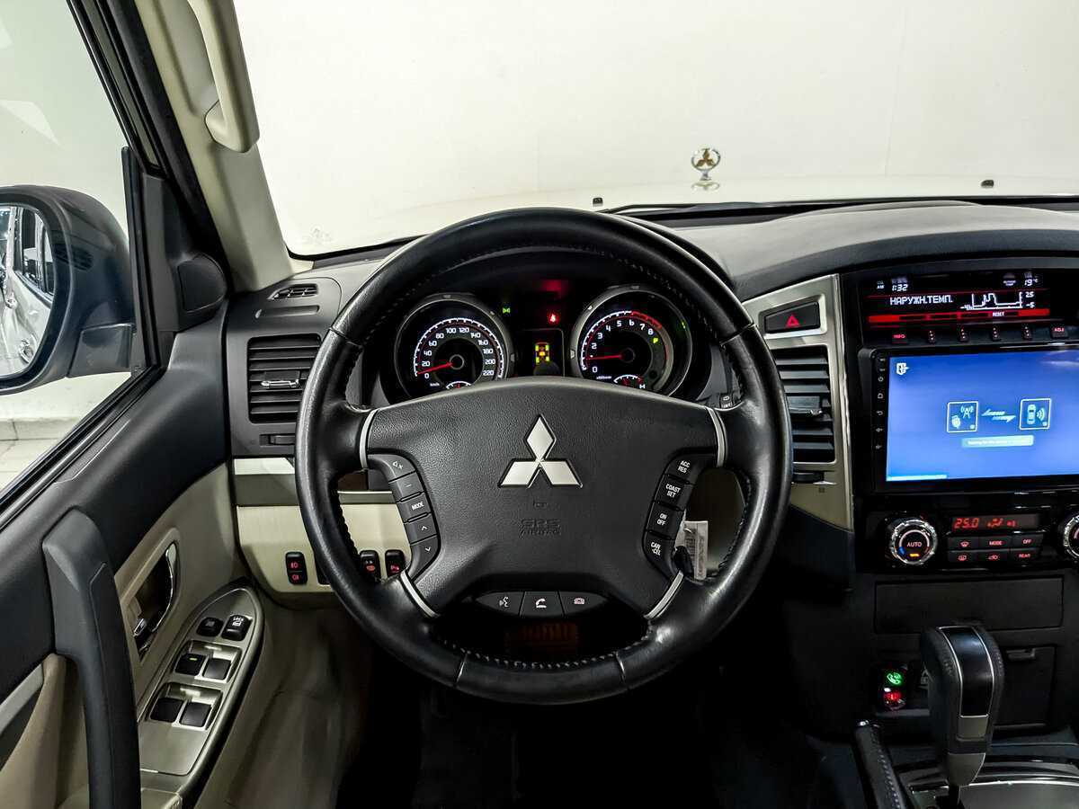 Mitsubishi Pajero, 2021 Фото №20