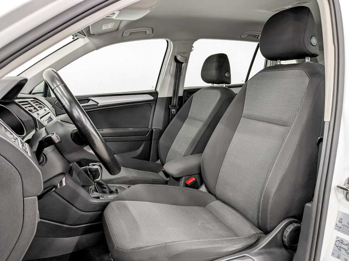 Volkswagen Tiguan, 2021 Фото №20