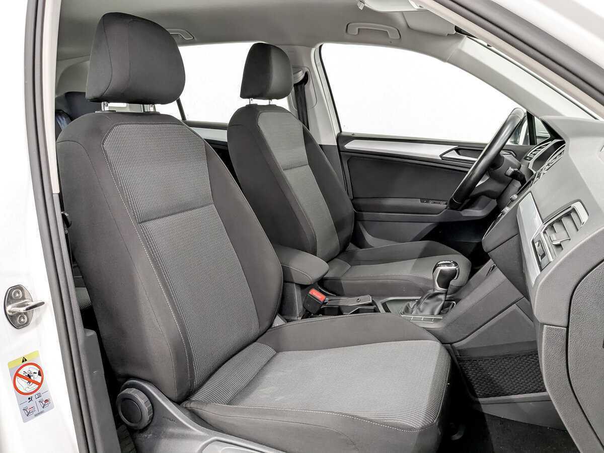 Volkswagen Tiguan, 2021 Фото №23