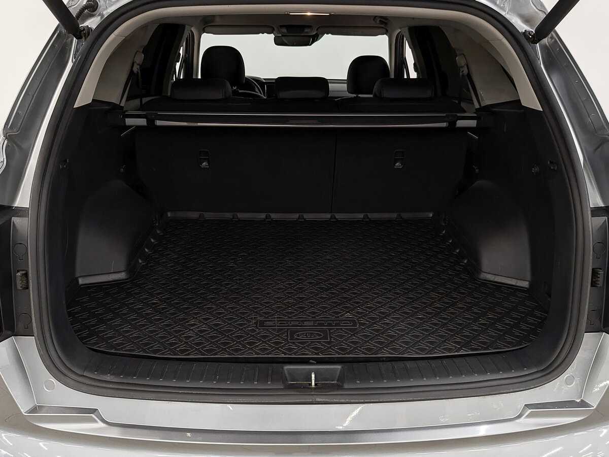 Kia Sorento, 2023 Фото №10