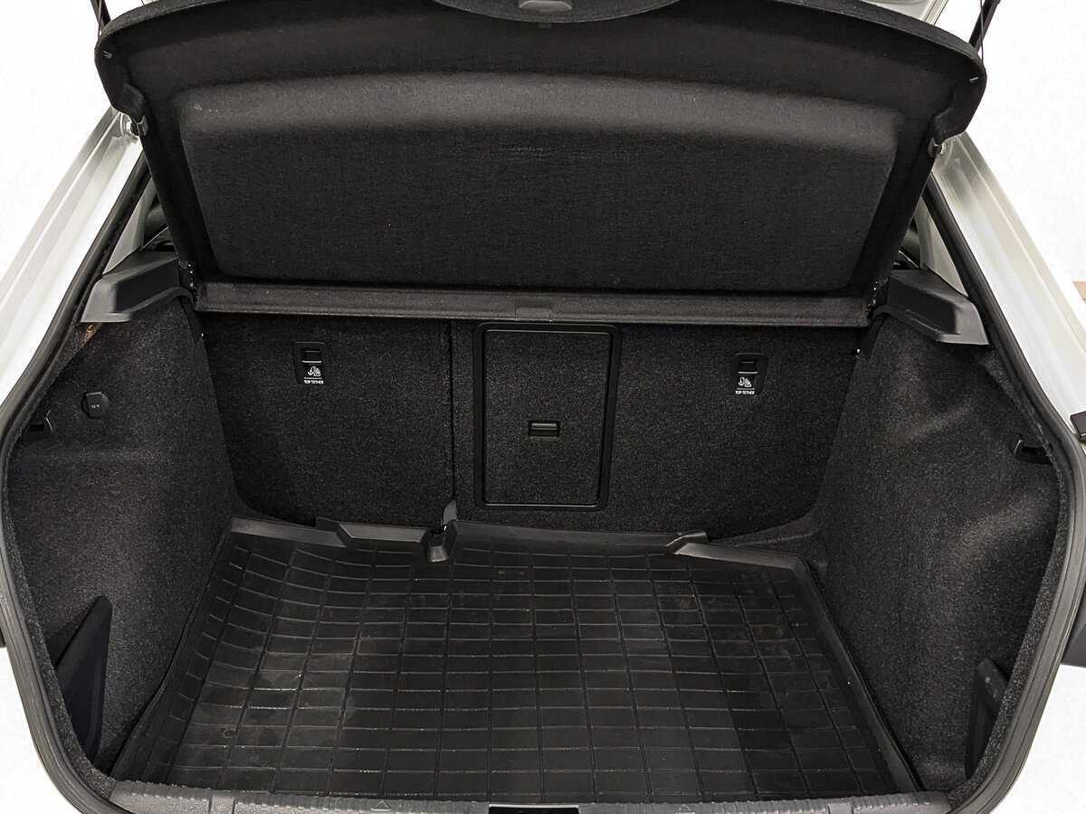 Volkswagen Polo, 2021 Фото №10