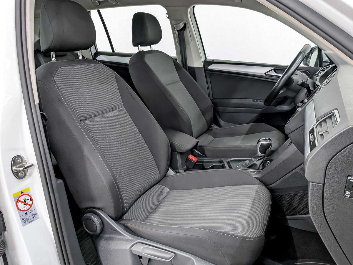 Volkswagen Tiguan, 2021 Фото №22