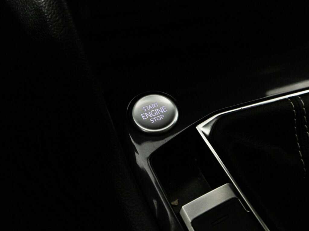 Volkswagen Tiguan, 2022 Фото №18