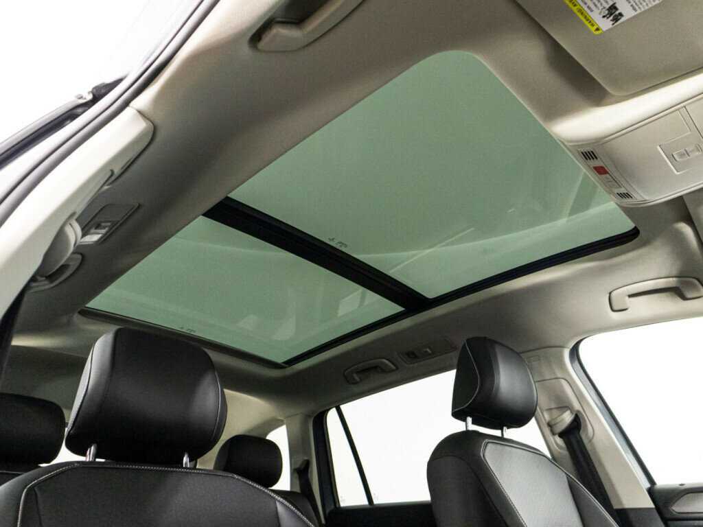 Volkswagen Tiguan, 2022 Фото №21