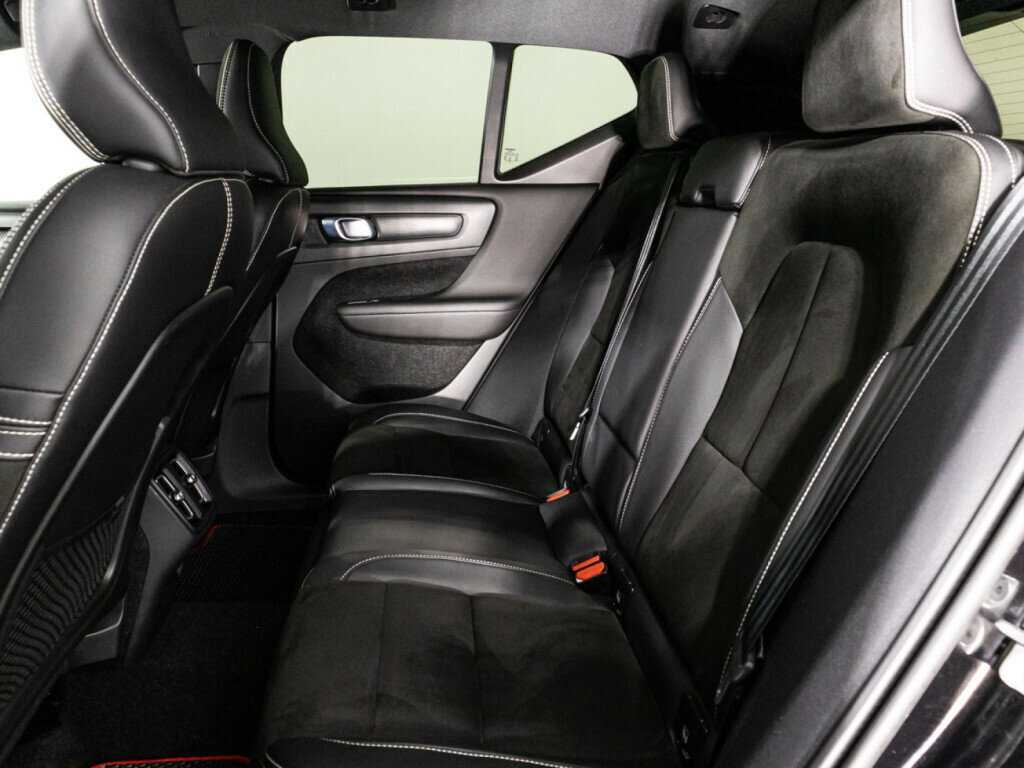 Volvo XC40, 2021 Фото №10