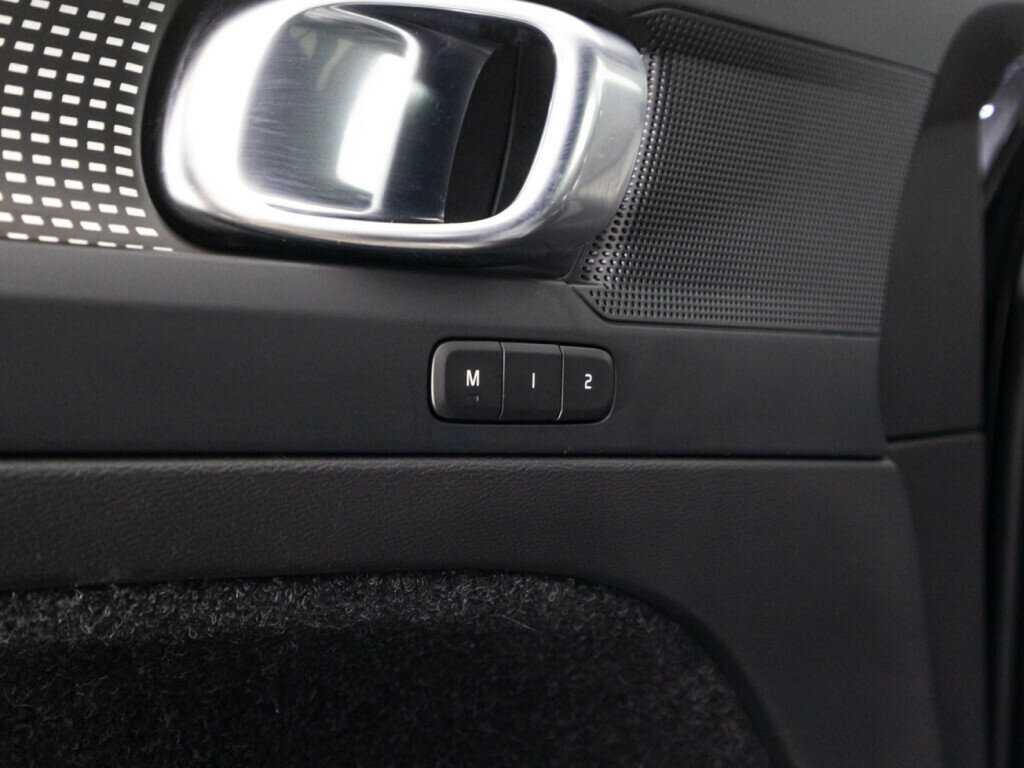 Volvo XC40, 2021 Фото №22