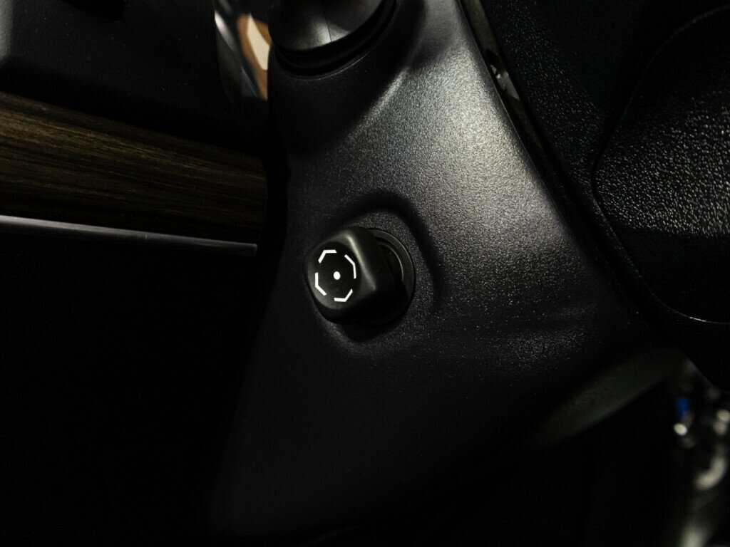 Toyota Land Cruiser Prado, 2018 Фото №18