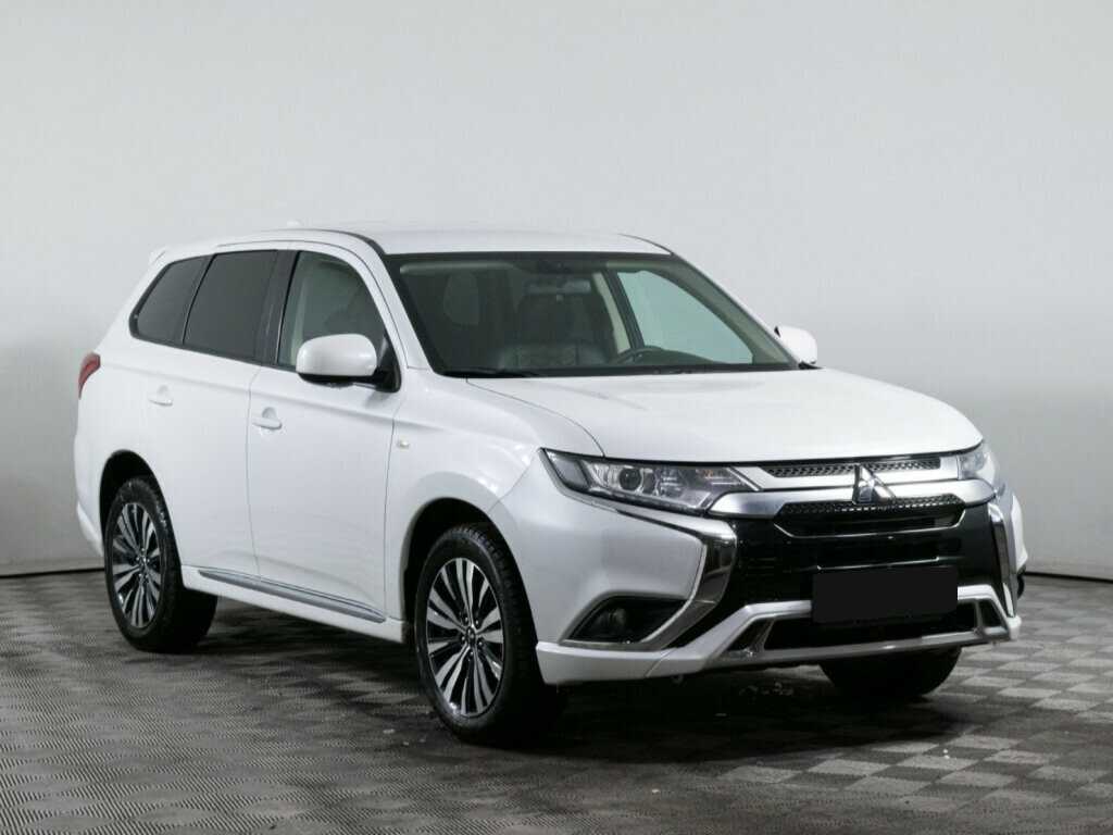 Mitsubishi Outlander, 2022 Фото №3