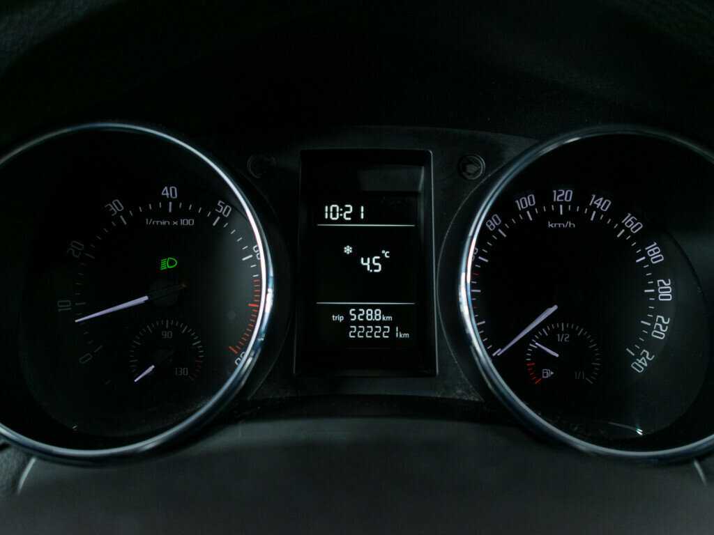 Skoda Yeti, 2011 Фото №11