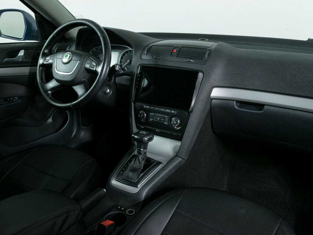 Skoda Octavia DSG7, 2011 Фото №8