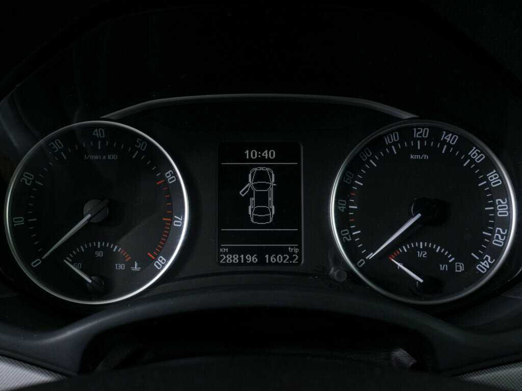 Skoda Octavia DSG7, 2011 Фото №11