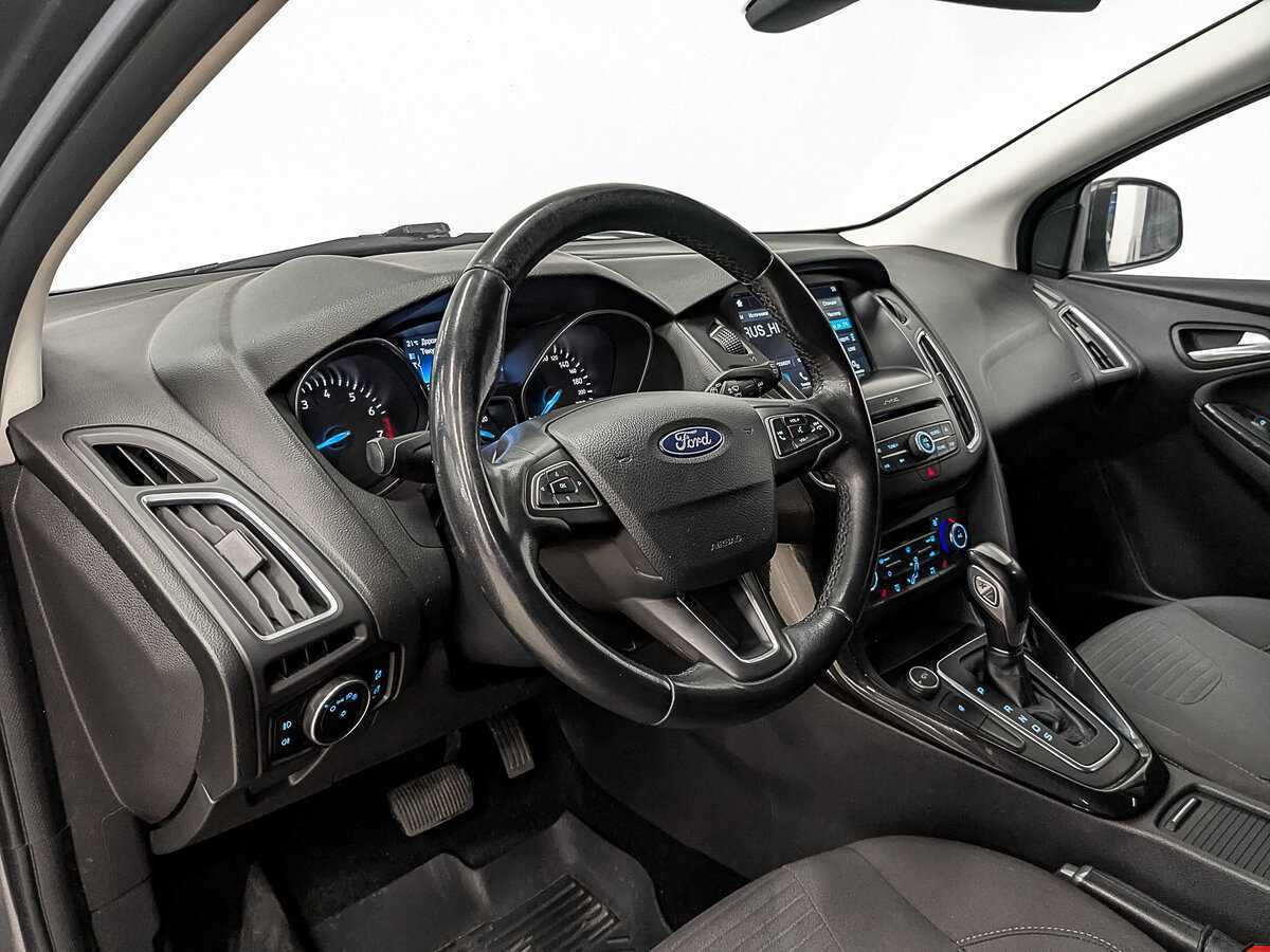 Ford Focus, 2018 Фото №13