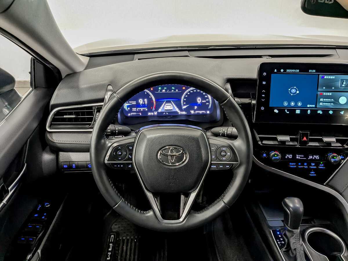 Toyota Camry, 2022 Фото №22