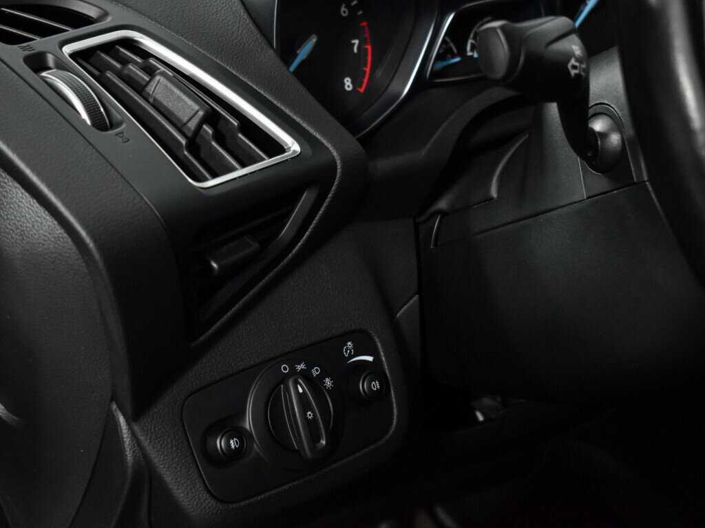 Ford Kuga, 2017 Фото №10