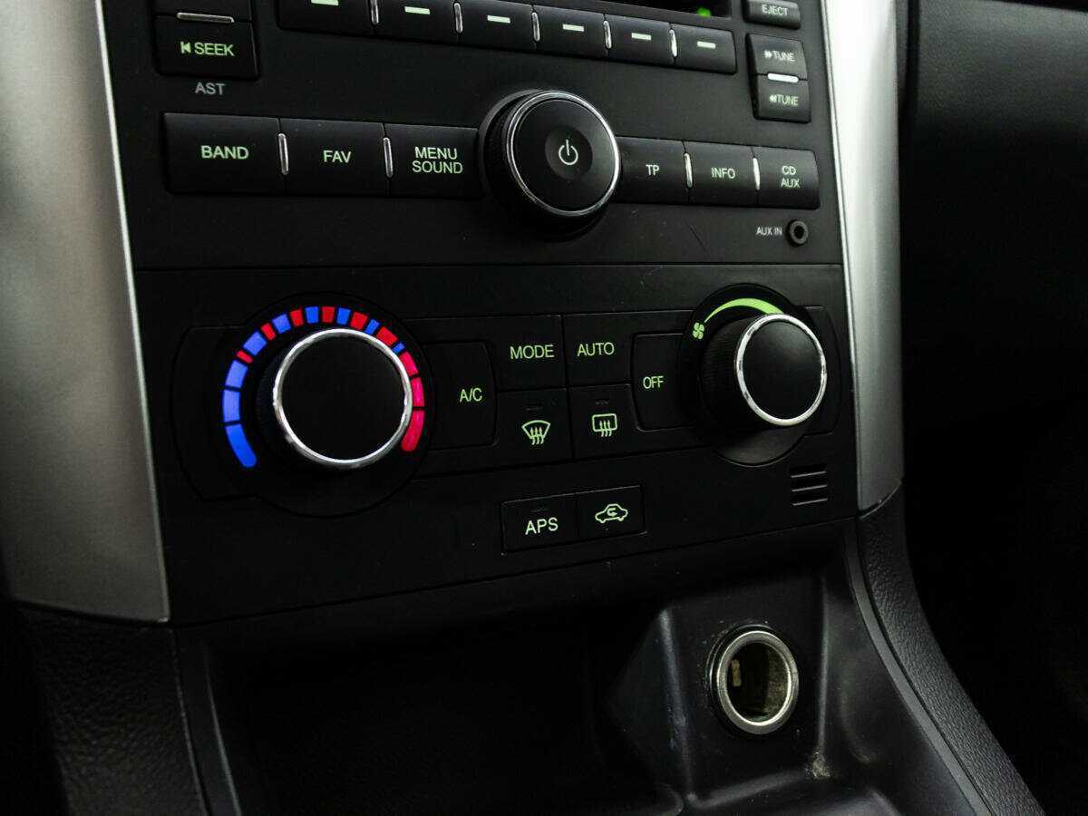 Chevrolet Captiva, 2010 Фото №16