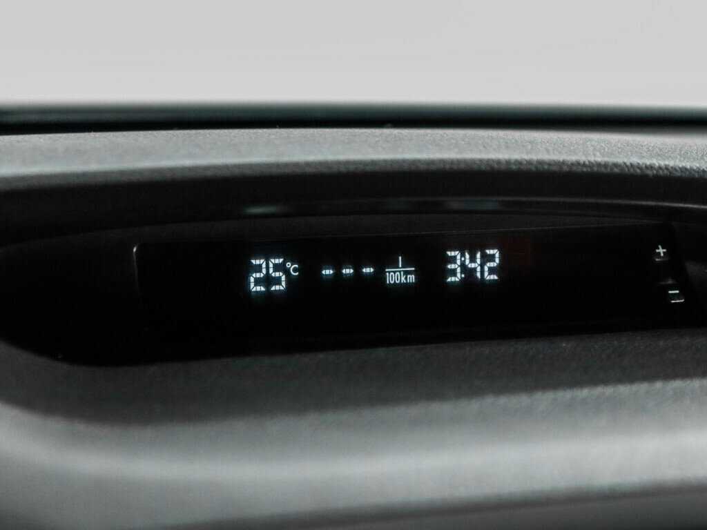 Subaru Forester, 2011 Фото №14