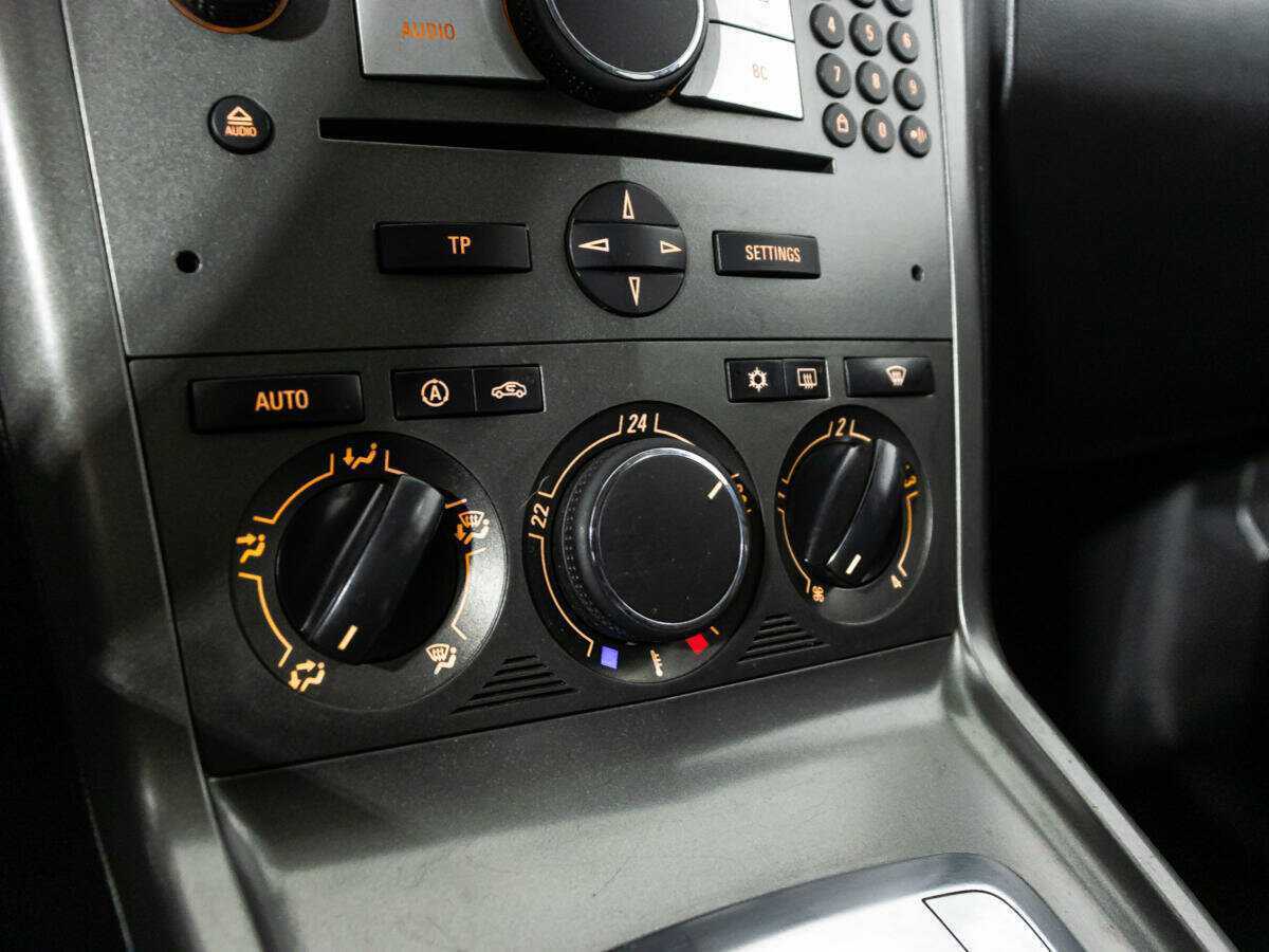 Opel Antara, 2007 Фото №16