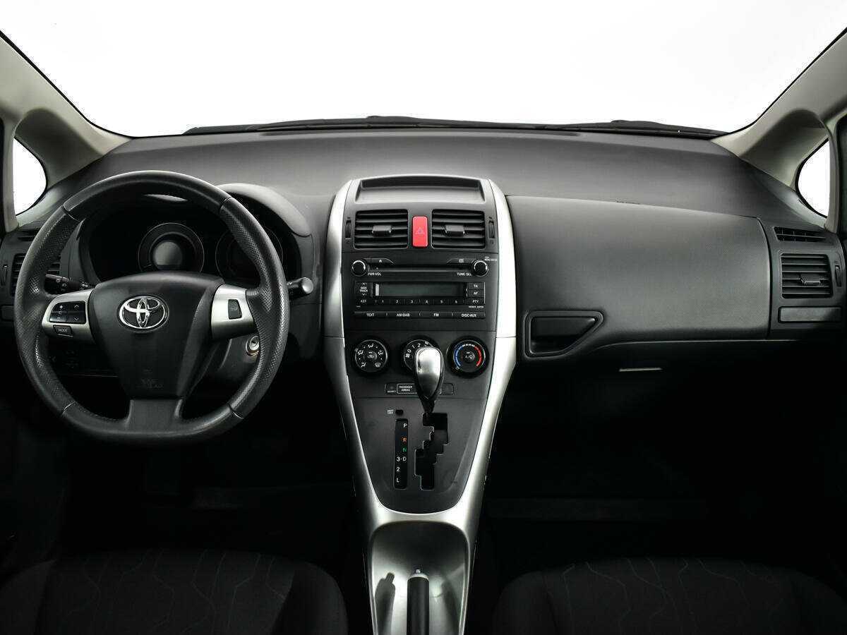 Toyota Auris, 2010 Фото №12