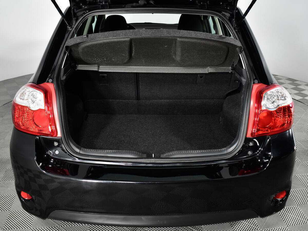 Toyota Auris, 2010 Фото №15