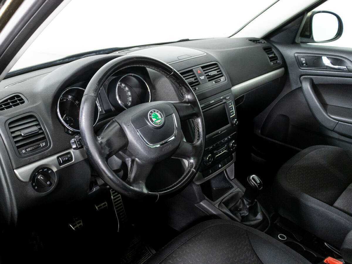 Skoda Yeti, 2011 Фото №11