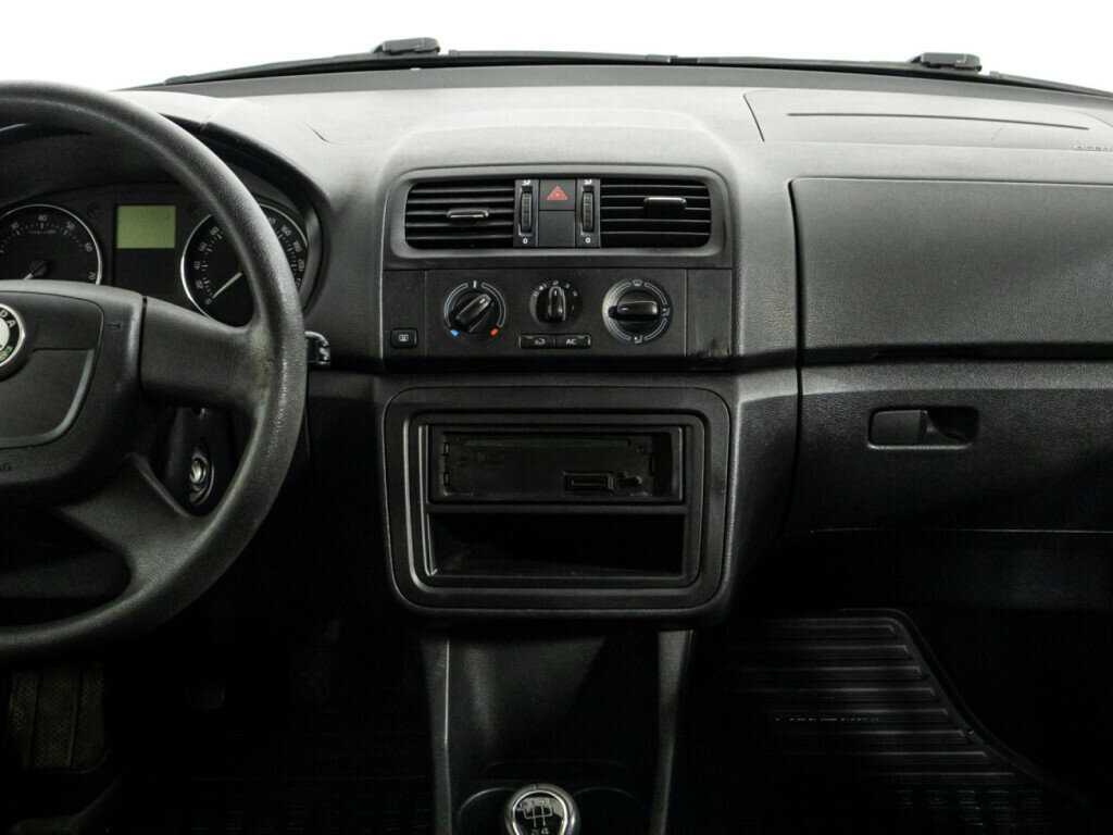 Skoda Fabia, 2010 Фото №14