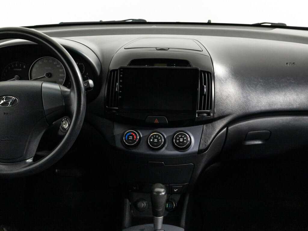 Hyundai Elantra, 2008 Фото №14