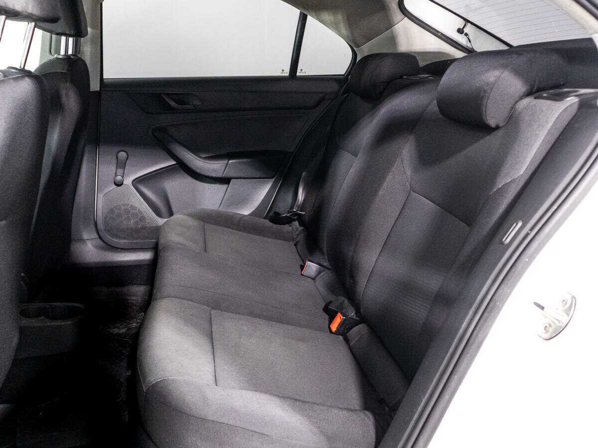 Skoda Rapid, 2016 Фото №6