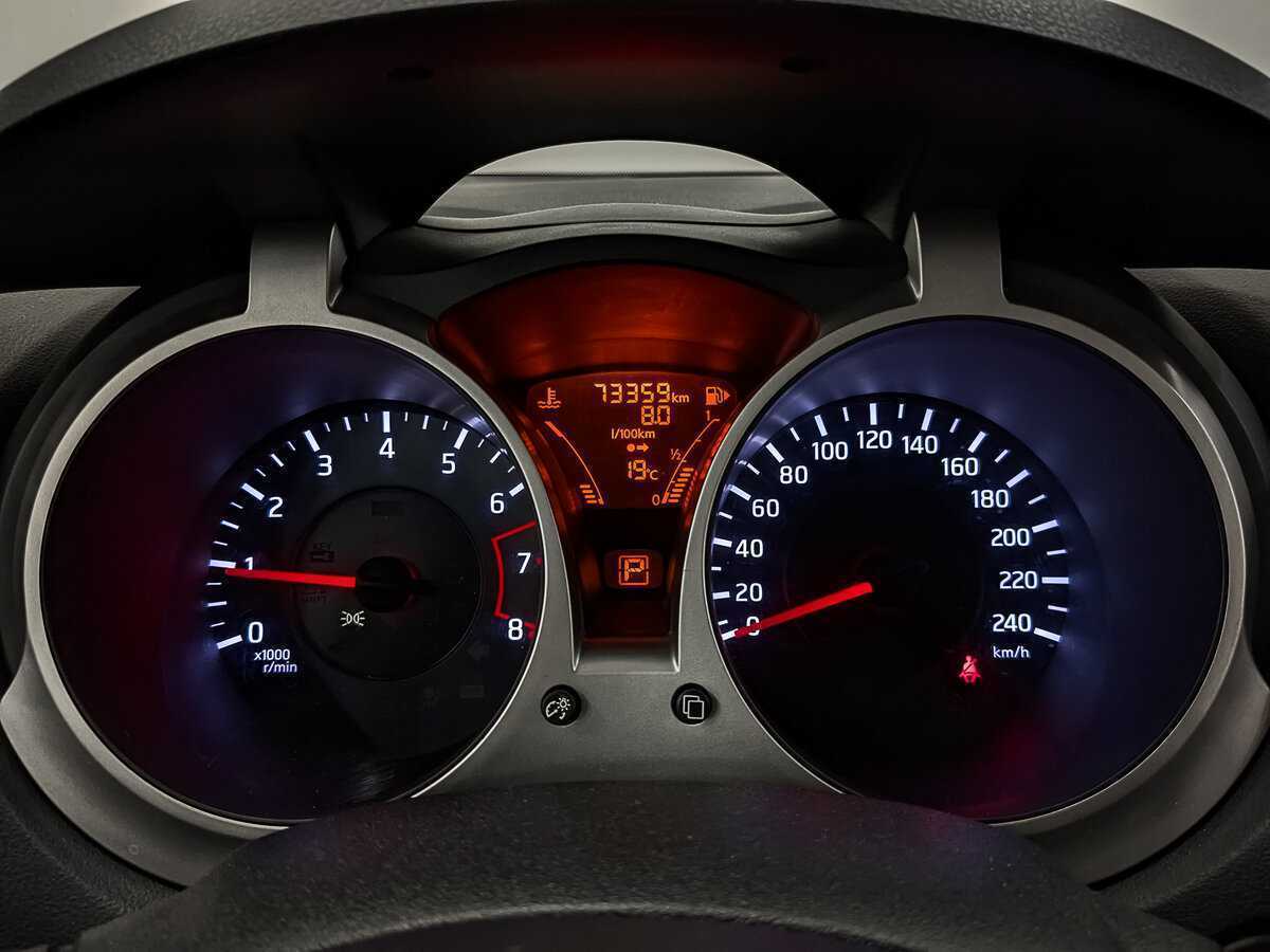 Nissan Juke, 2014 Фото №16