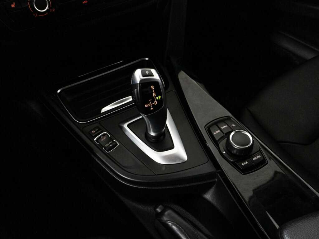 BMW 3 серии 316i, 2013 Фото №15