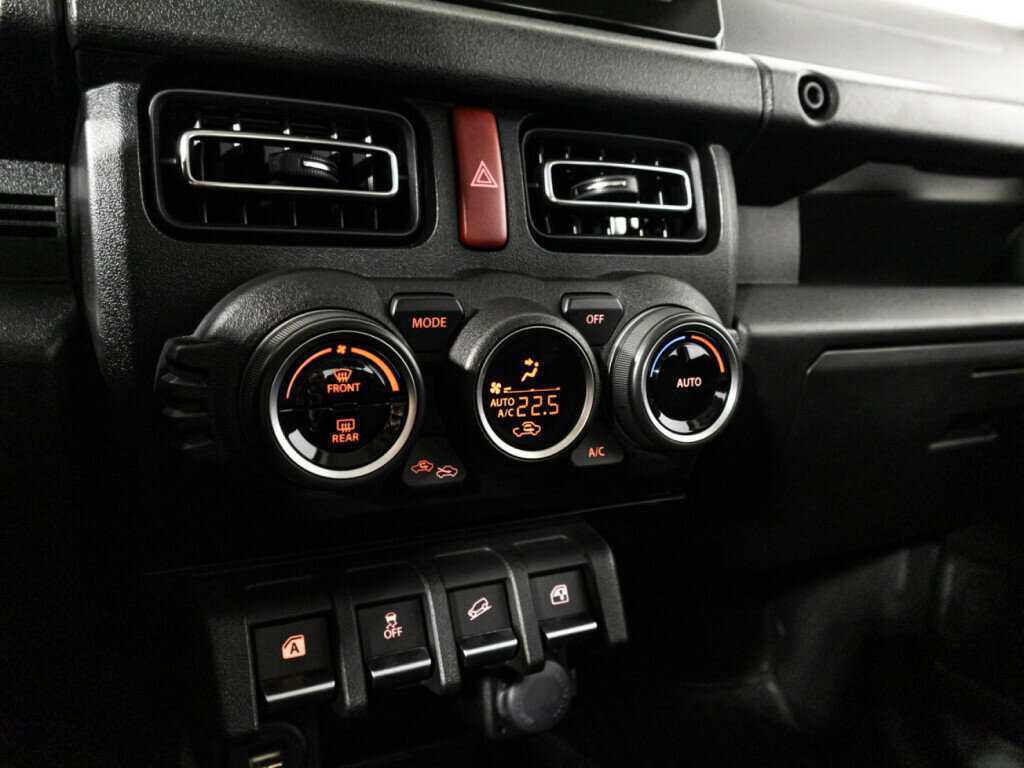 Suzuki Jimny, 2021 Фото №18