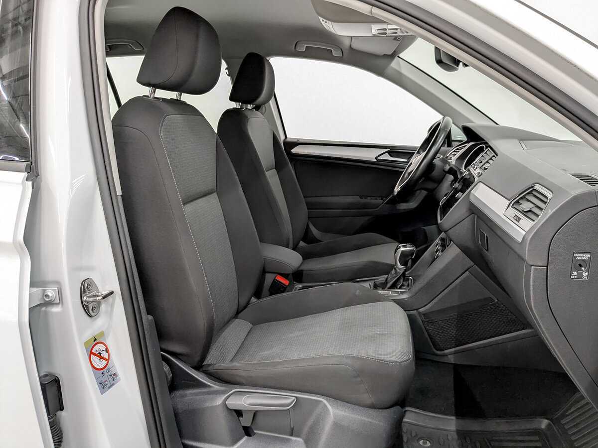 Volkswagen Tiguan, 2021 Фото №22