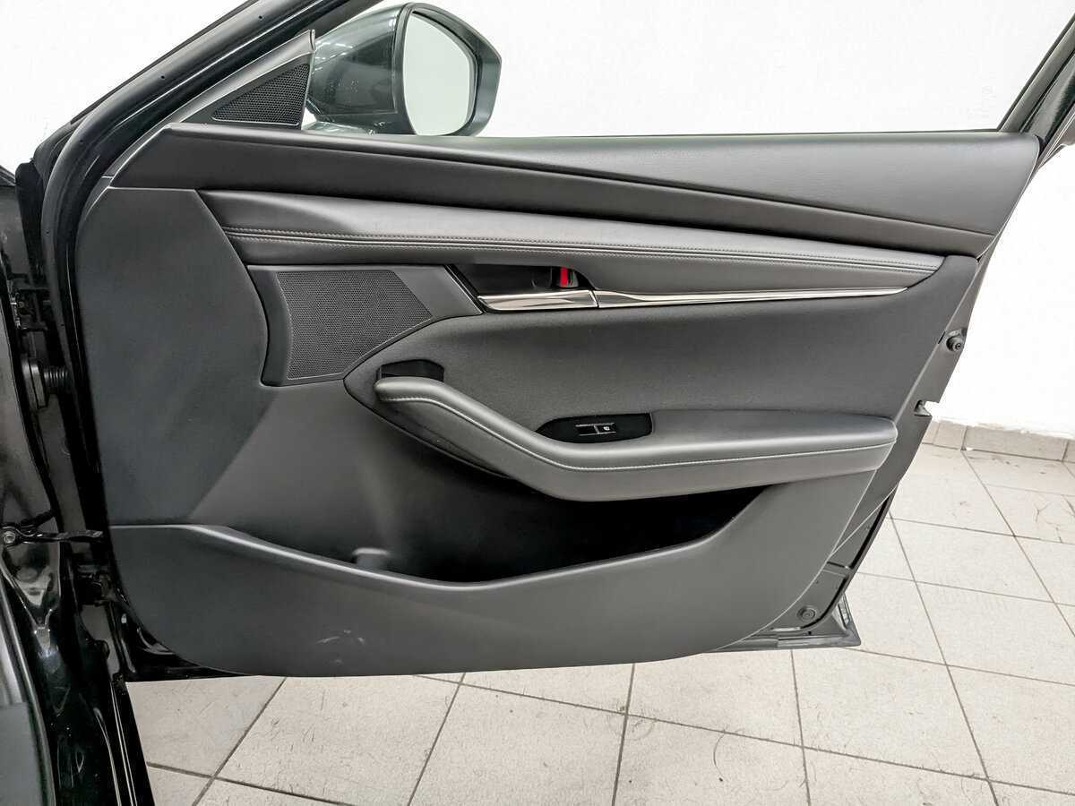 Mazda 3, 2019 Фото №24