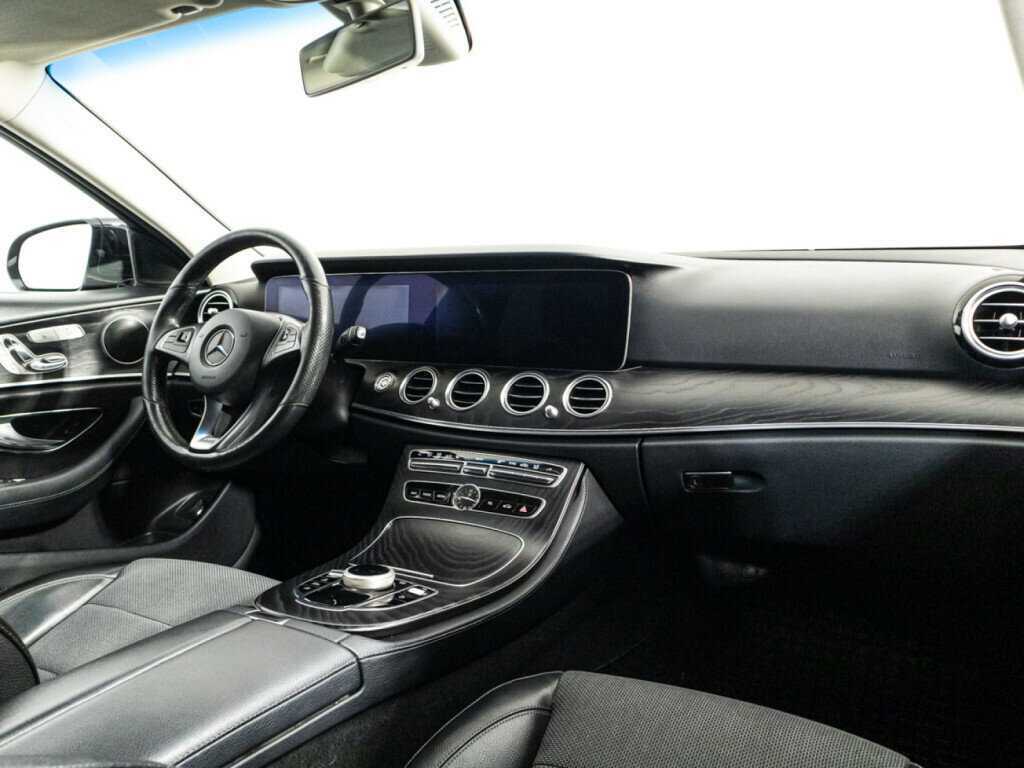 Mercedes-Benz E-Класс 200, 2017 Фото №9