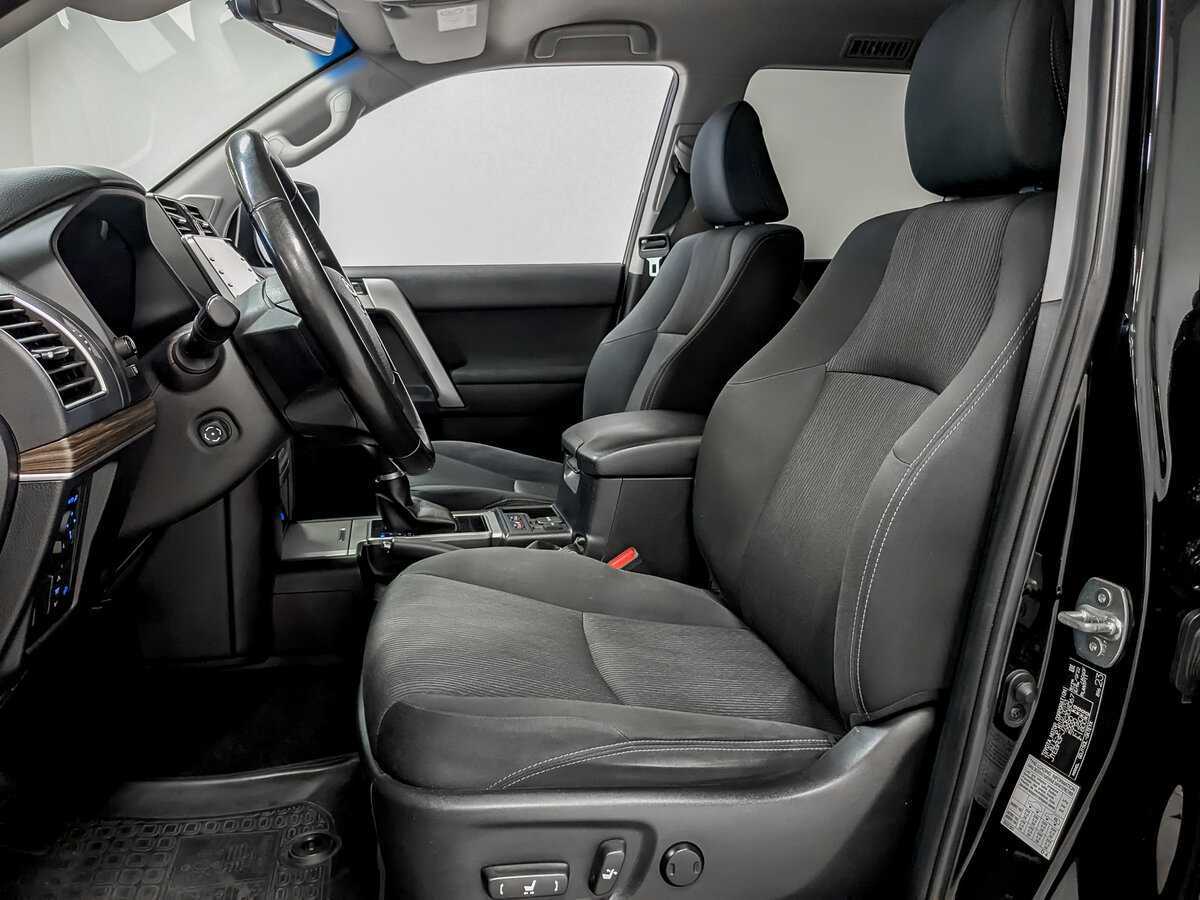 Toyota Land Cruiser Prado, 2021 Фото №20