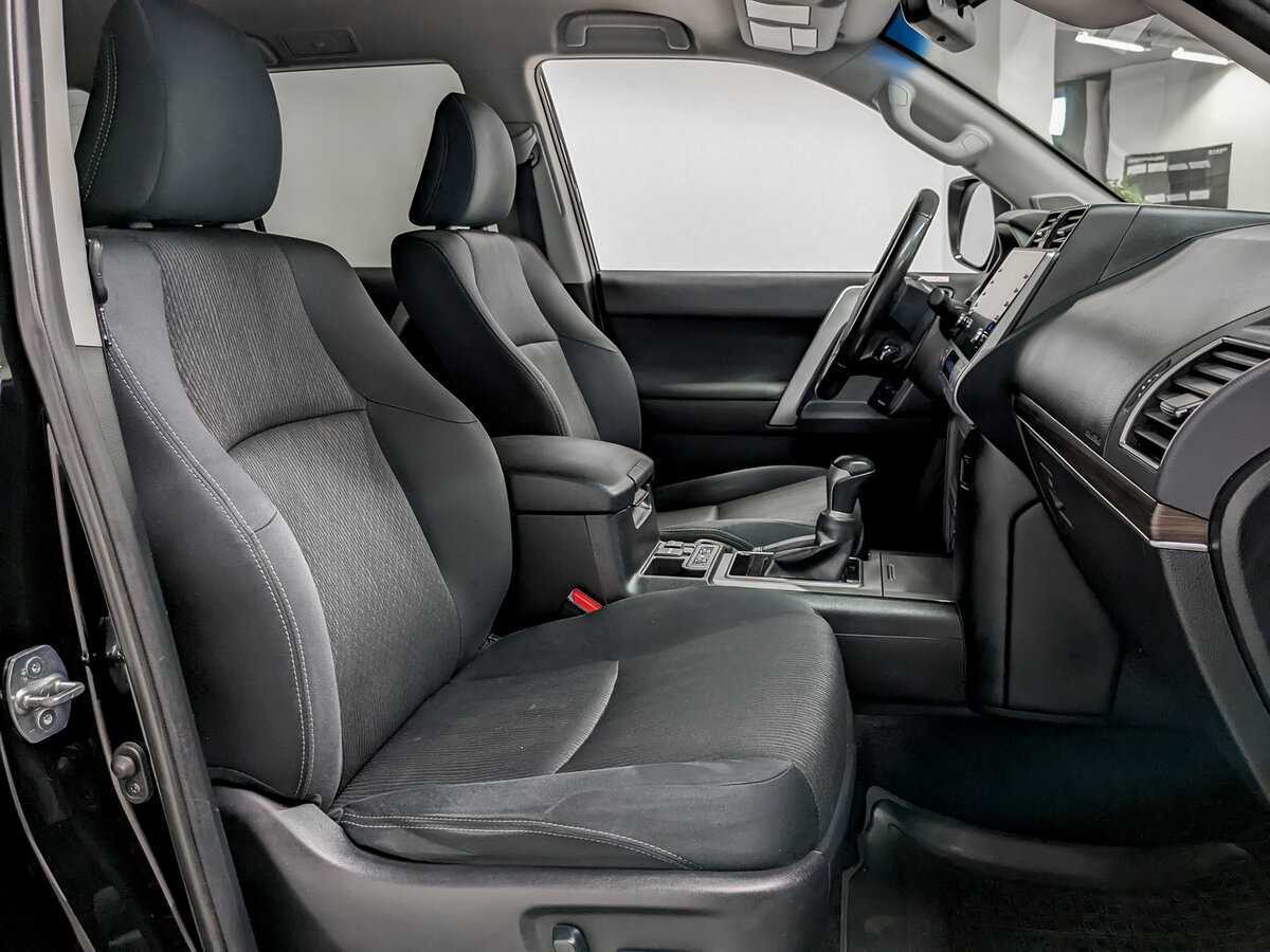 Toyota Land Cruiser Prado, 2021 Фото №24