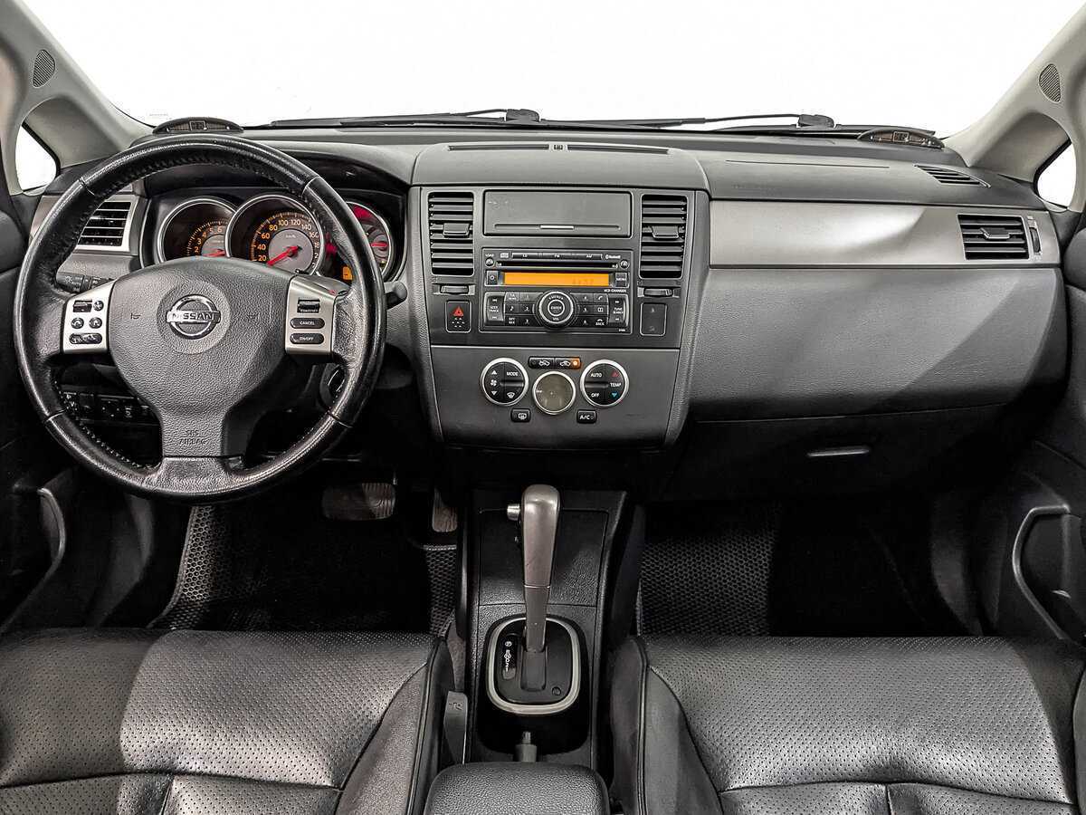 Nissan Tiida, 2008 Фото №14