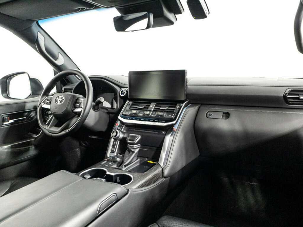 Toyota Land Cruiser, 2021 Фото №9