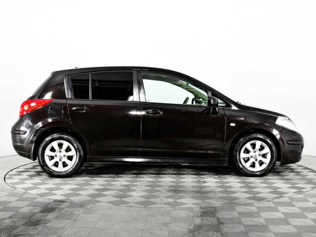 Nissan Tiida, 2011 - 183 251 км. | Фото №4