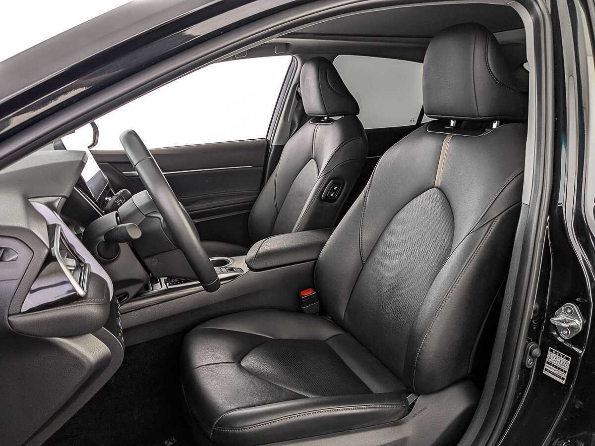 Toyota Camry, 2023 Фото №20